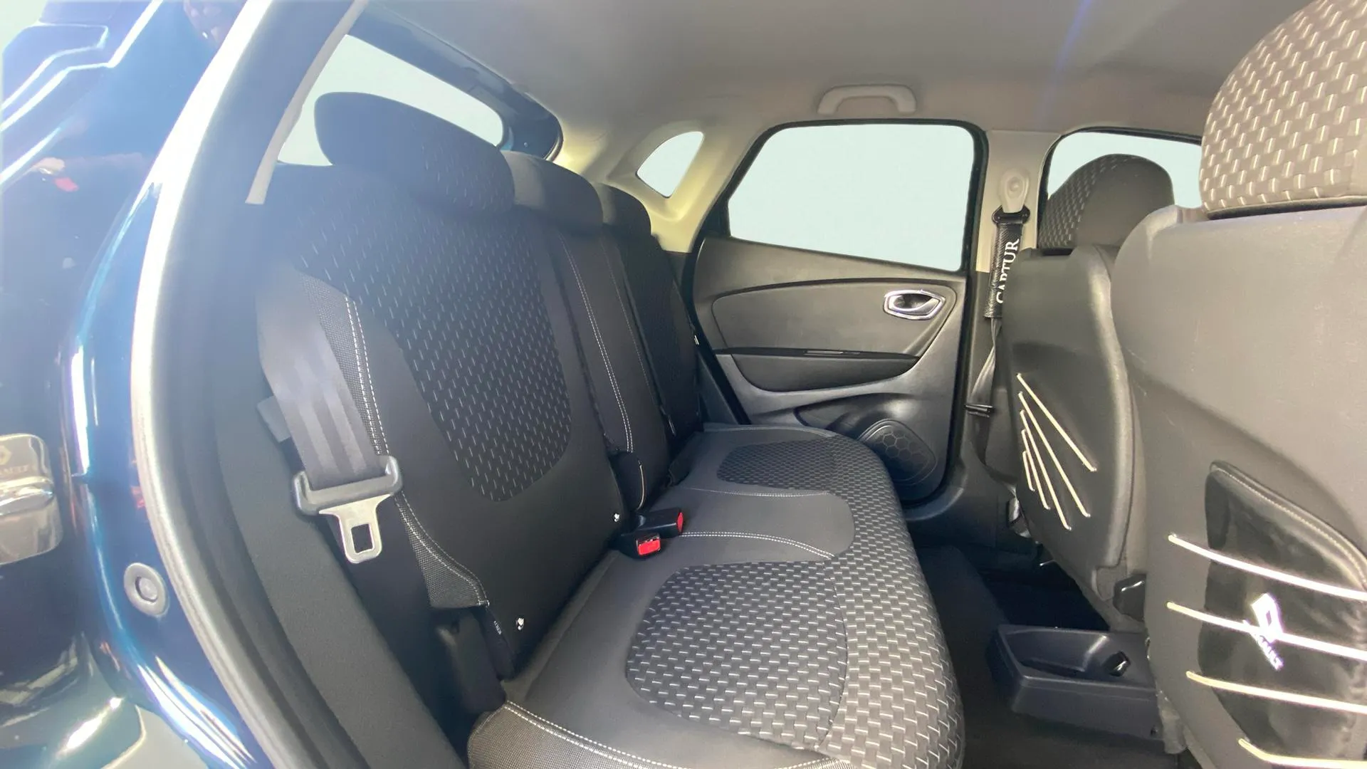 Renault Captur Life TCe - foto 15