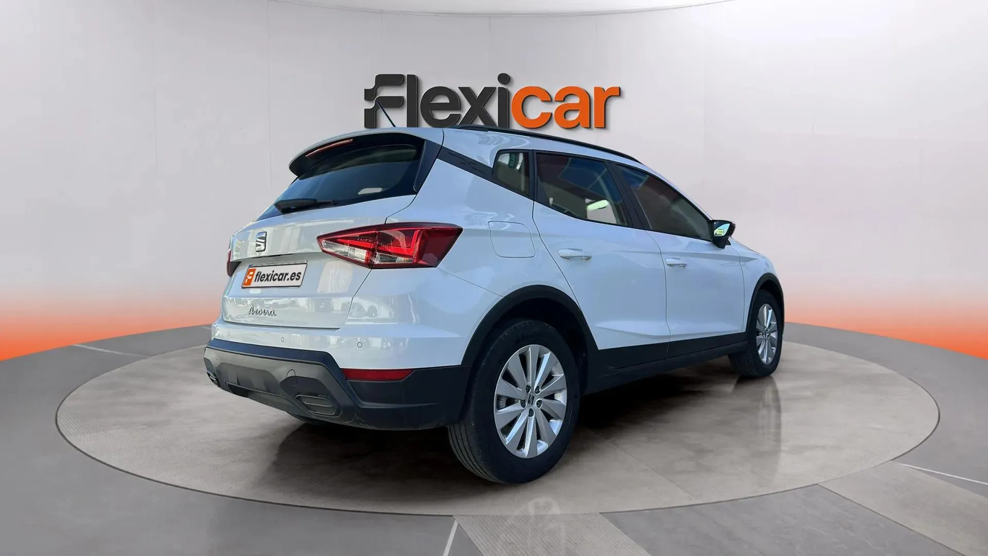 SEAT Arona 1.0 TSI DSG Style XL - foto 8
