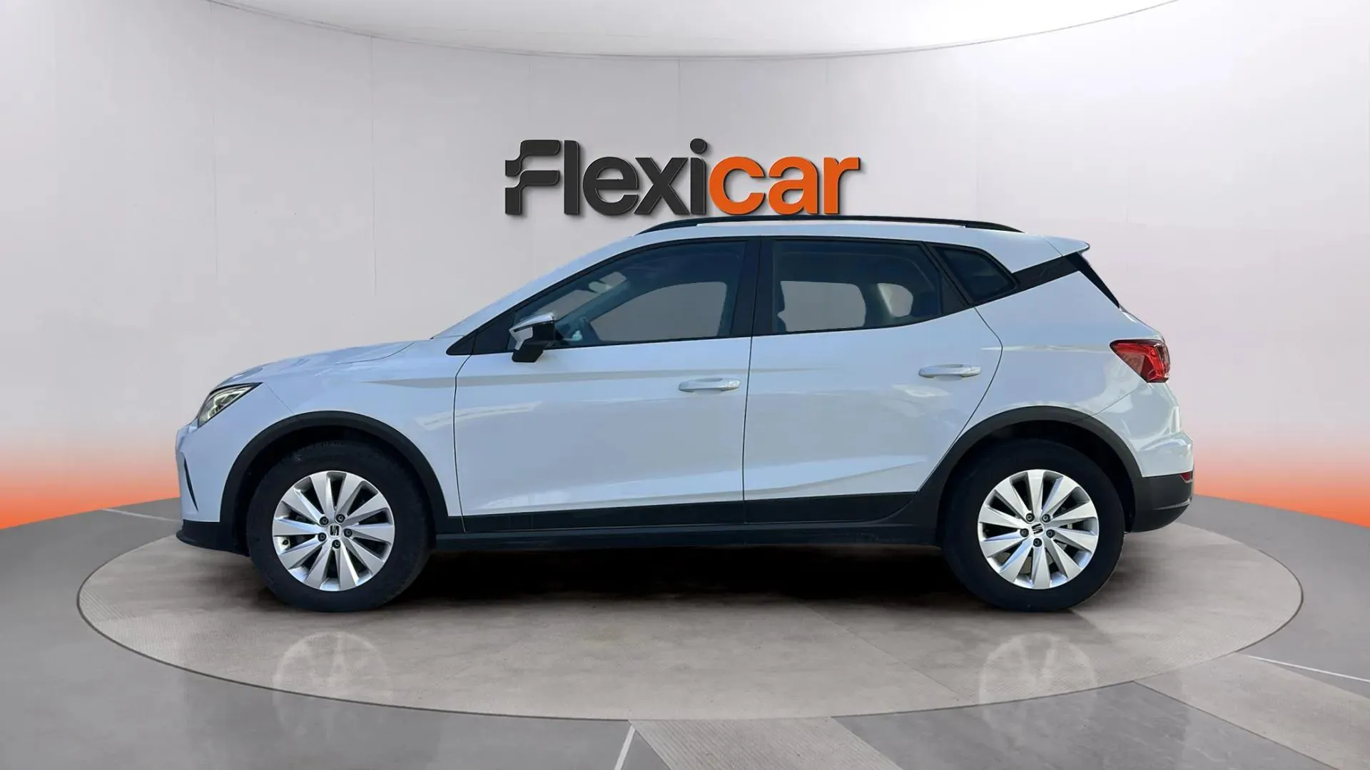 SEAT Arona 1.0 TSI DSG Style XL - foto 4