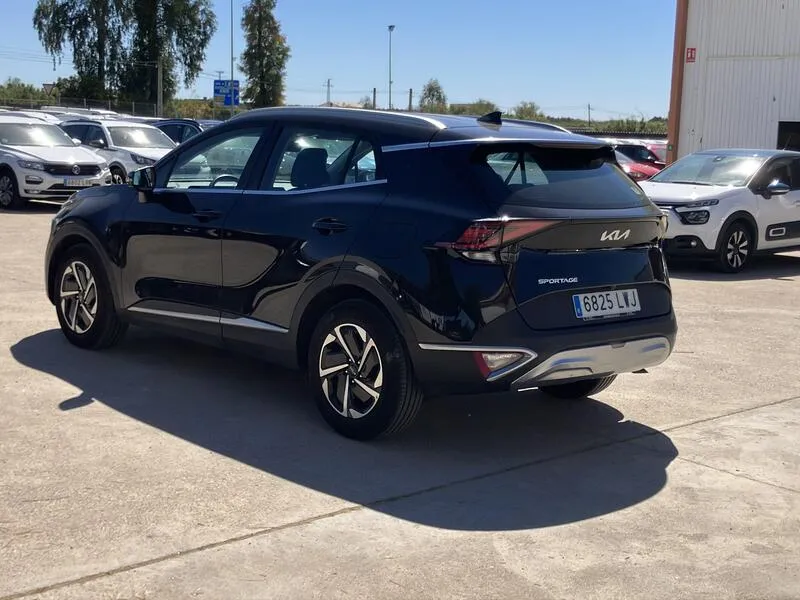 Kia Sportage 1.6 T-GDi MHEV Drive 4x2 - foto 4