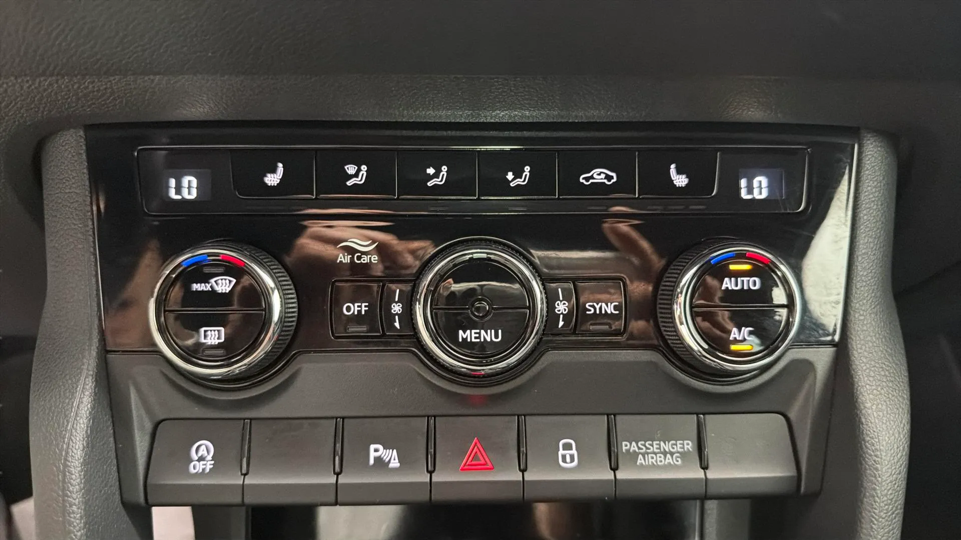 Škoda Karoq 1.5 TSI DSG ACT 125 Aniv - foto 19