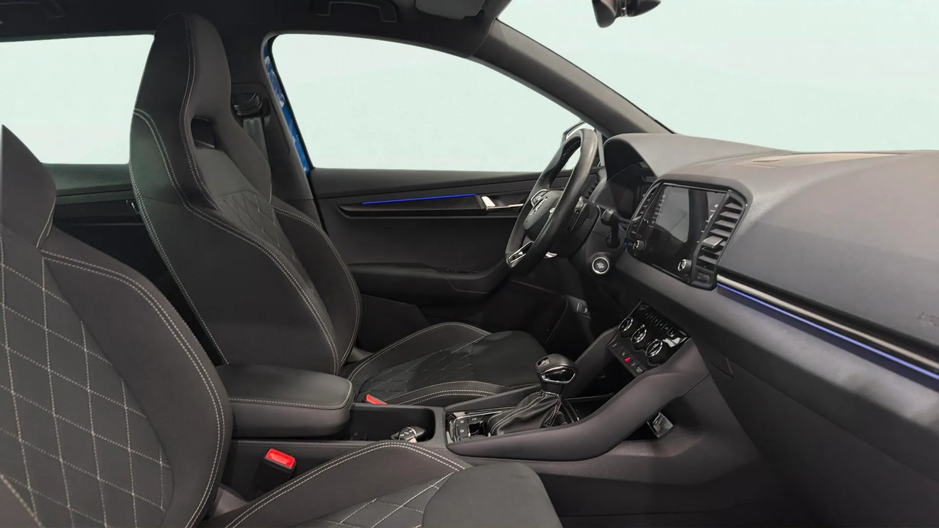 Škoda Karoq 1.5 TSI DSG ACT 125 Aniv - foto 11