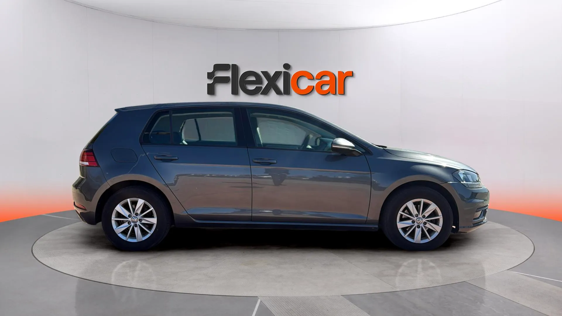 Volkswagen Golf Advance 1.0 TSI - foto 8