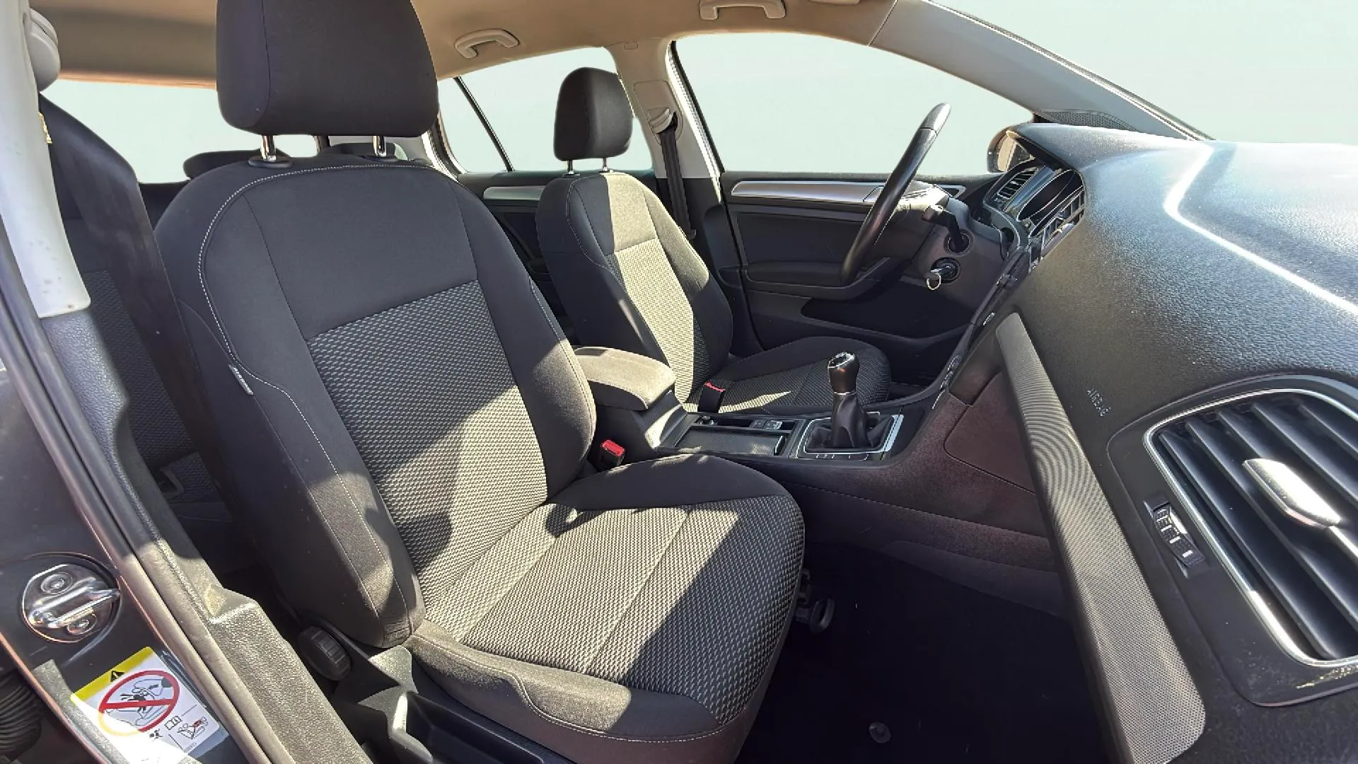Volkswagen Golf Advance 1.0 TSI - foto 13