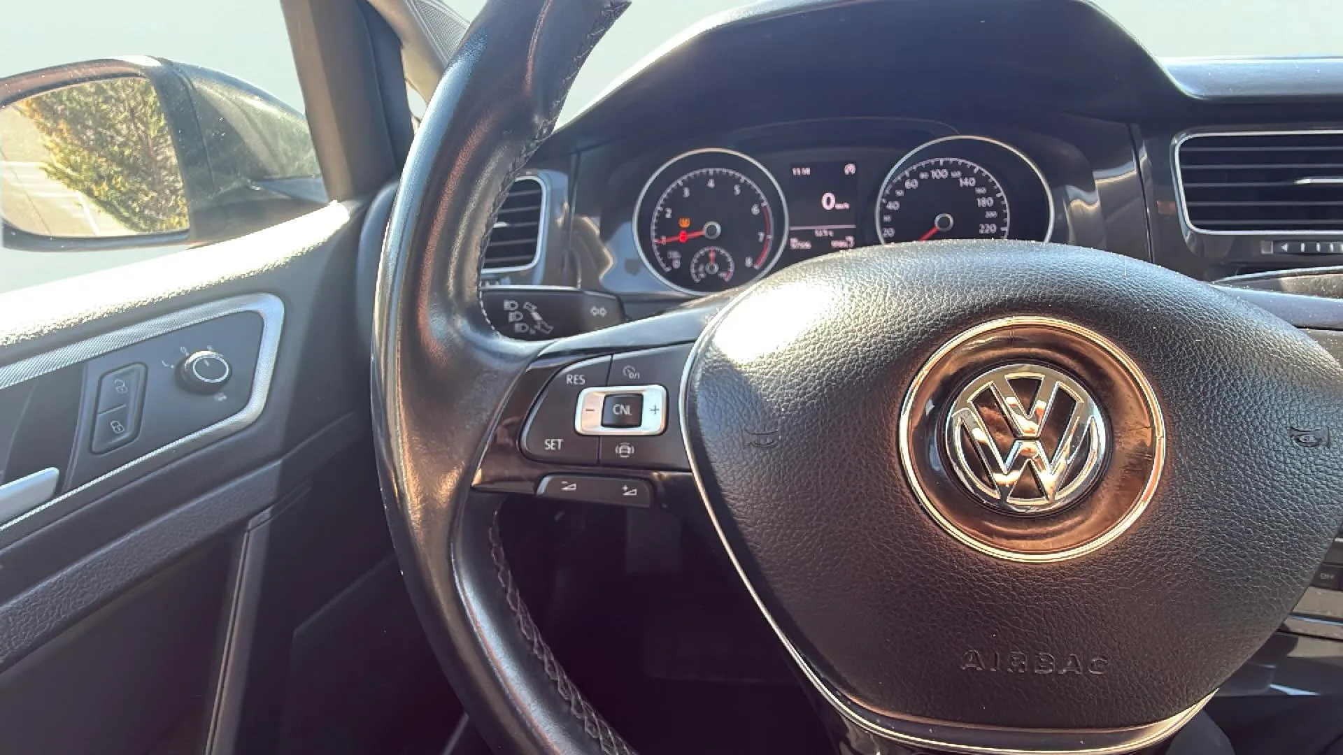 Volkswagen Golf Advance 1.0 TSI - foto 21