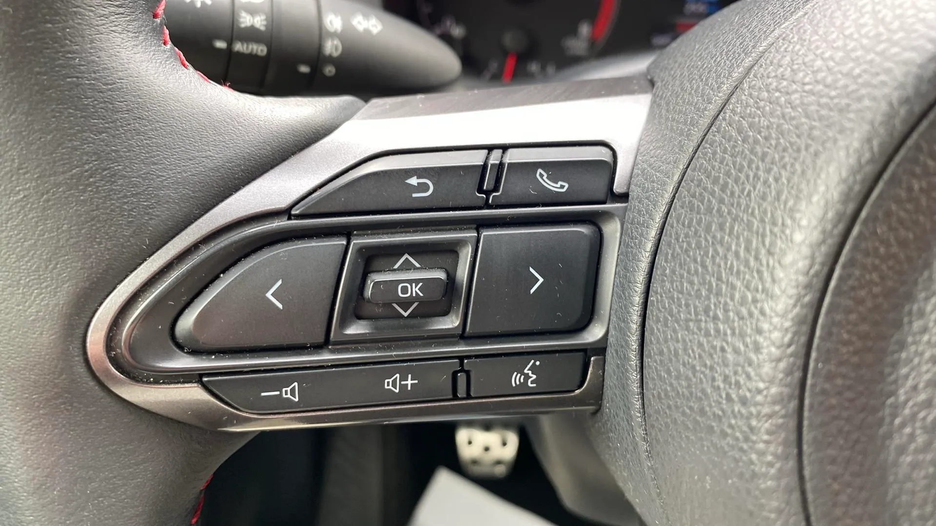 Toyota Yaris 1.6 Circuit Pack - foto 14