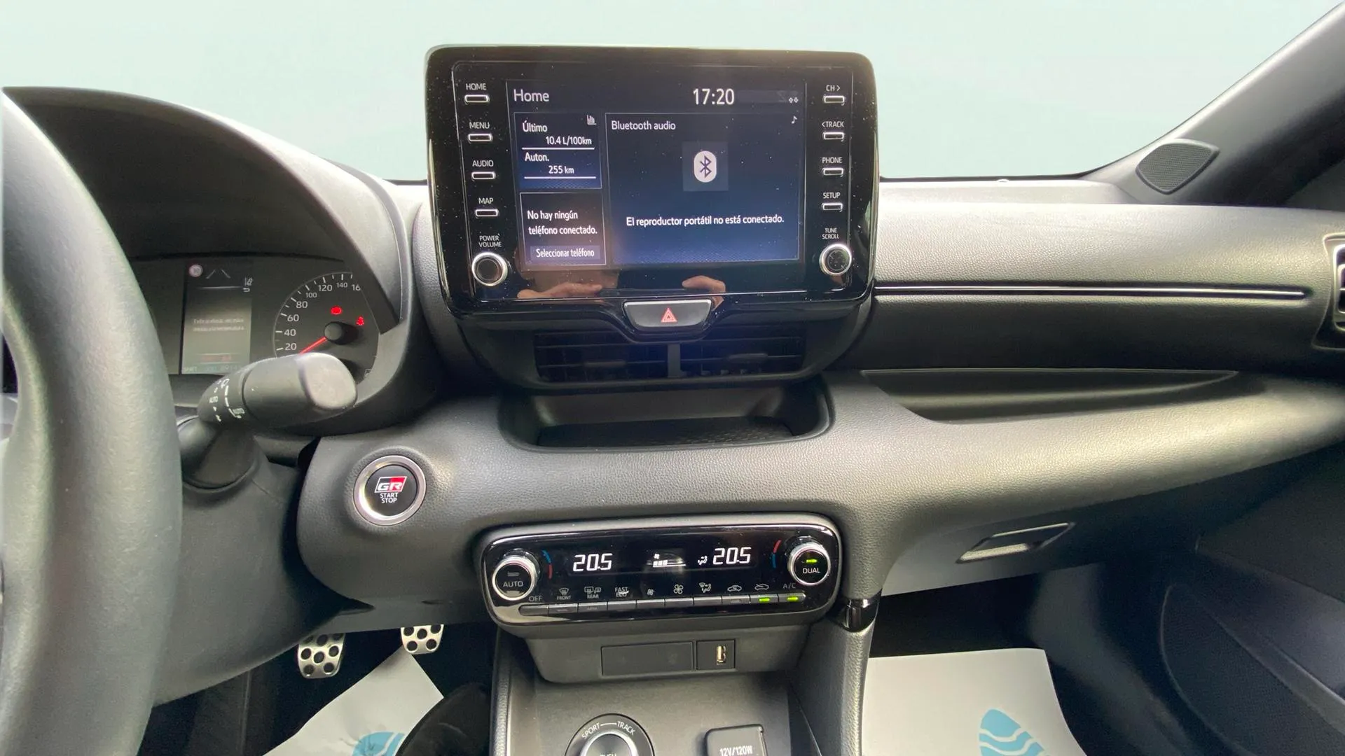 Toyota Yaris 1.6 Circuit Pack - foto 10