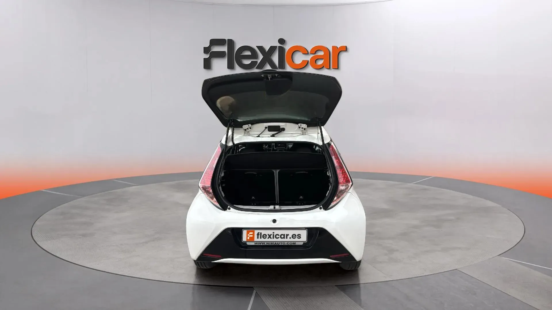 Toyota Aygo 1.0 70 x-cite - foto 10
