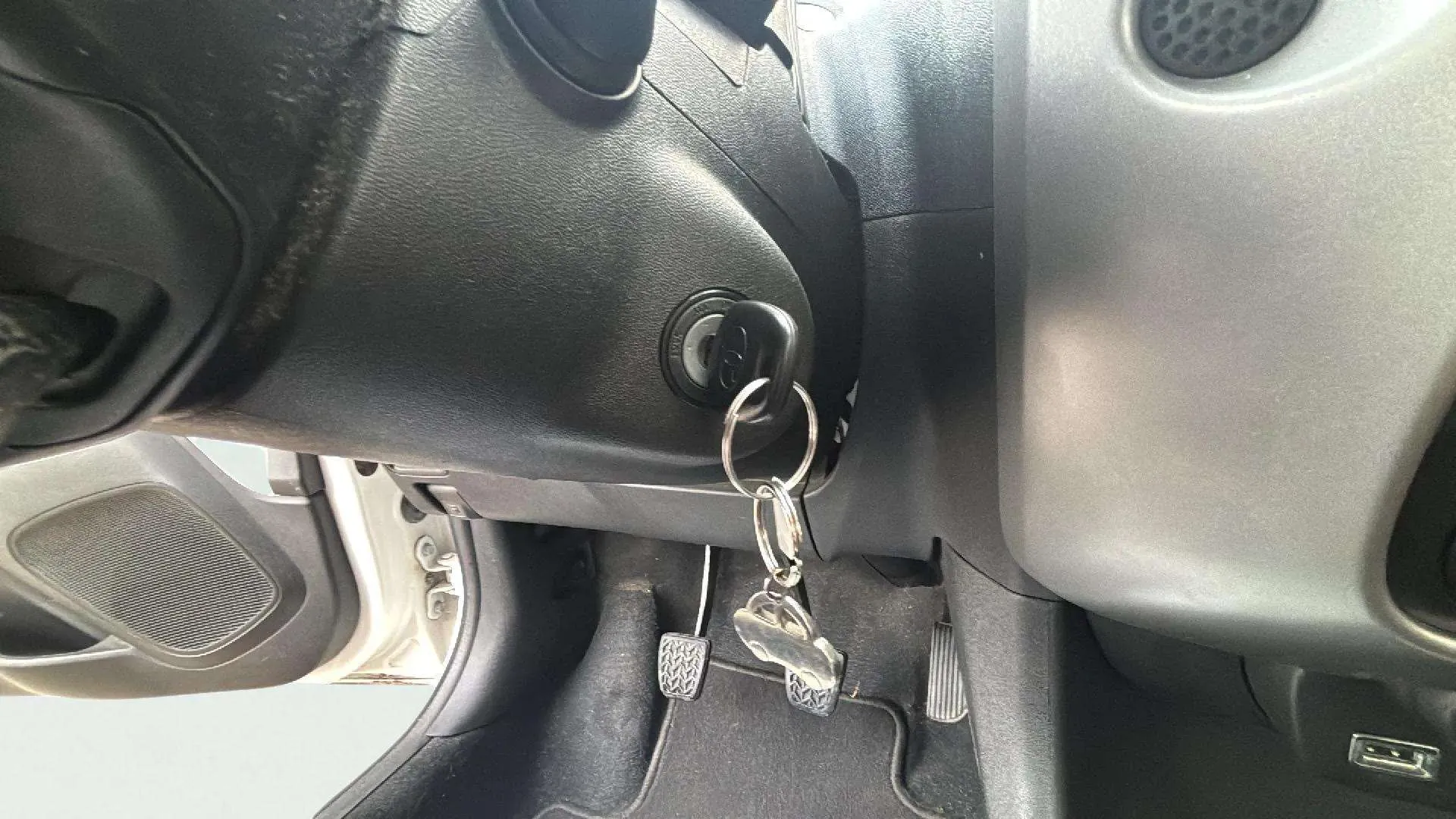 Toyota Aygo 1.0 70 x-cite - foto 29