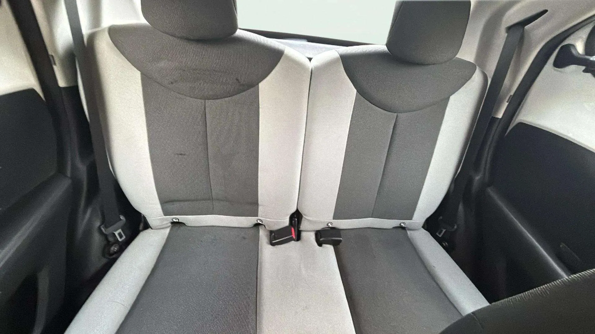Toyota Aygo 1.0 70 x-cite - foto 20