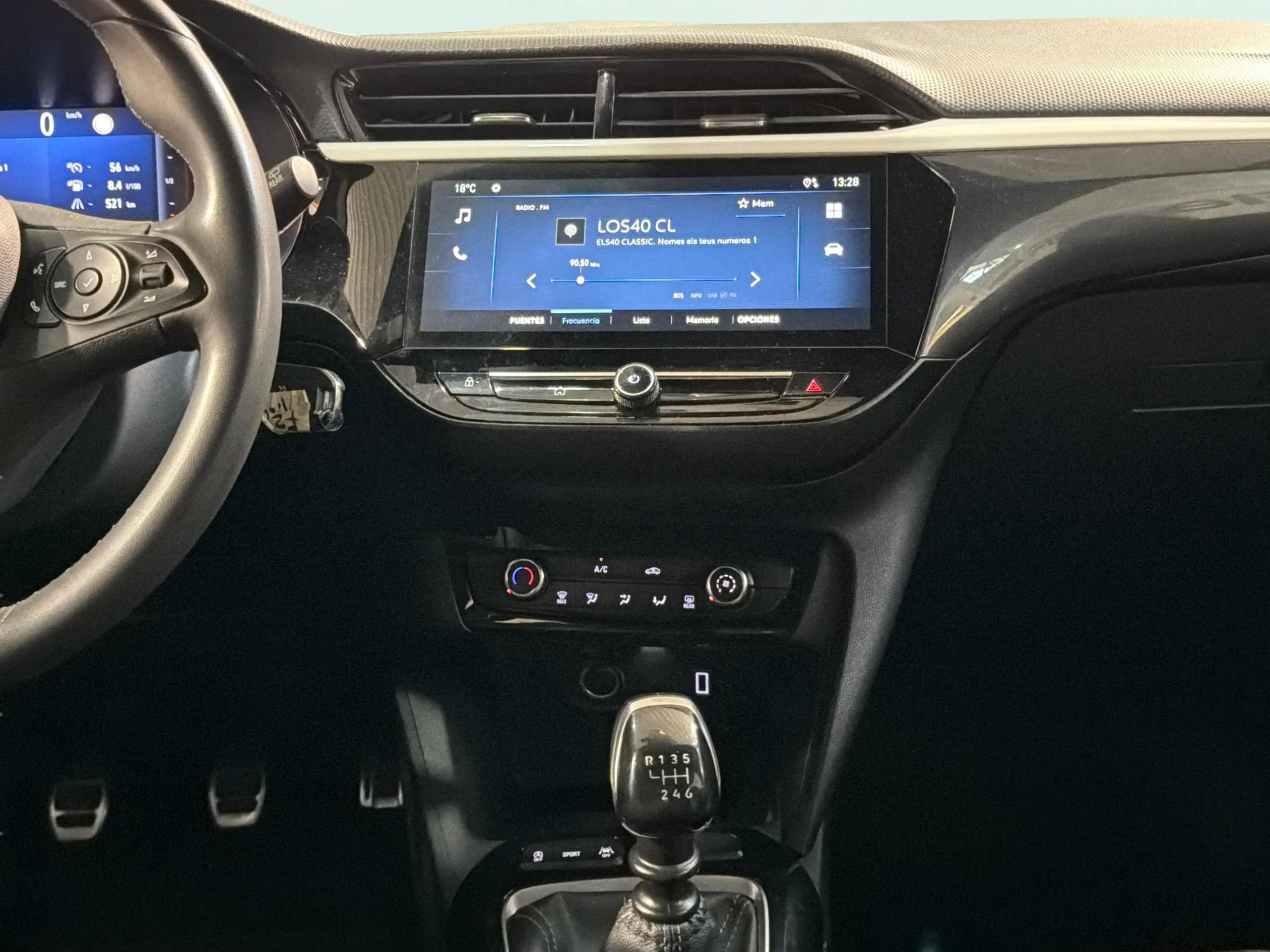 Opel Corsa 1.2T XHL GS - foto 11