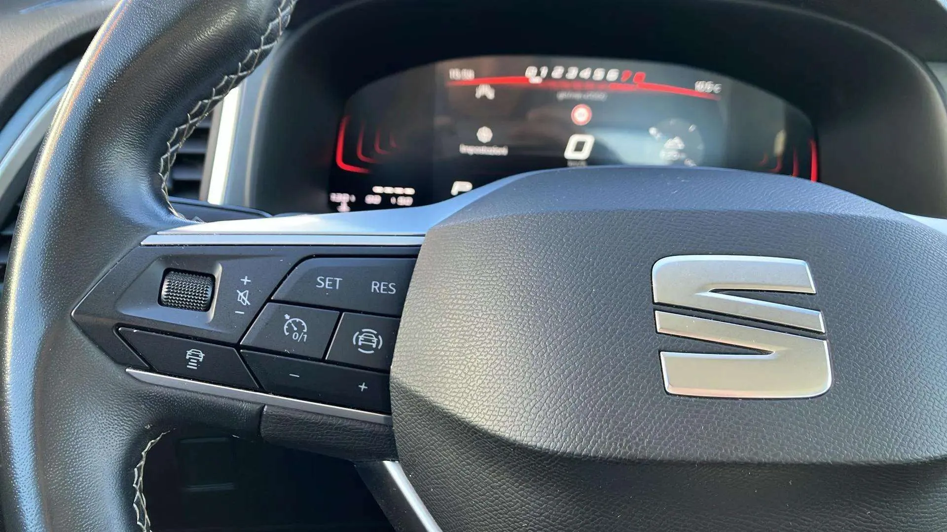 SEAT Ateca Business 1.5 EcoTSI DSG 7 - foto 11