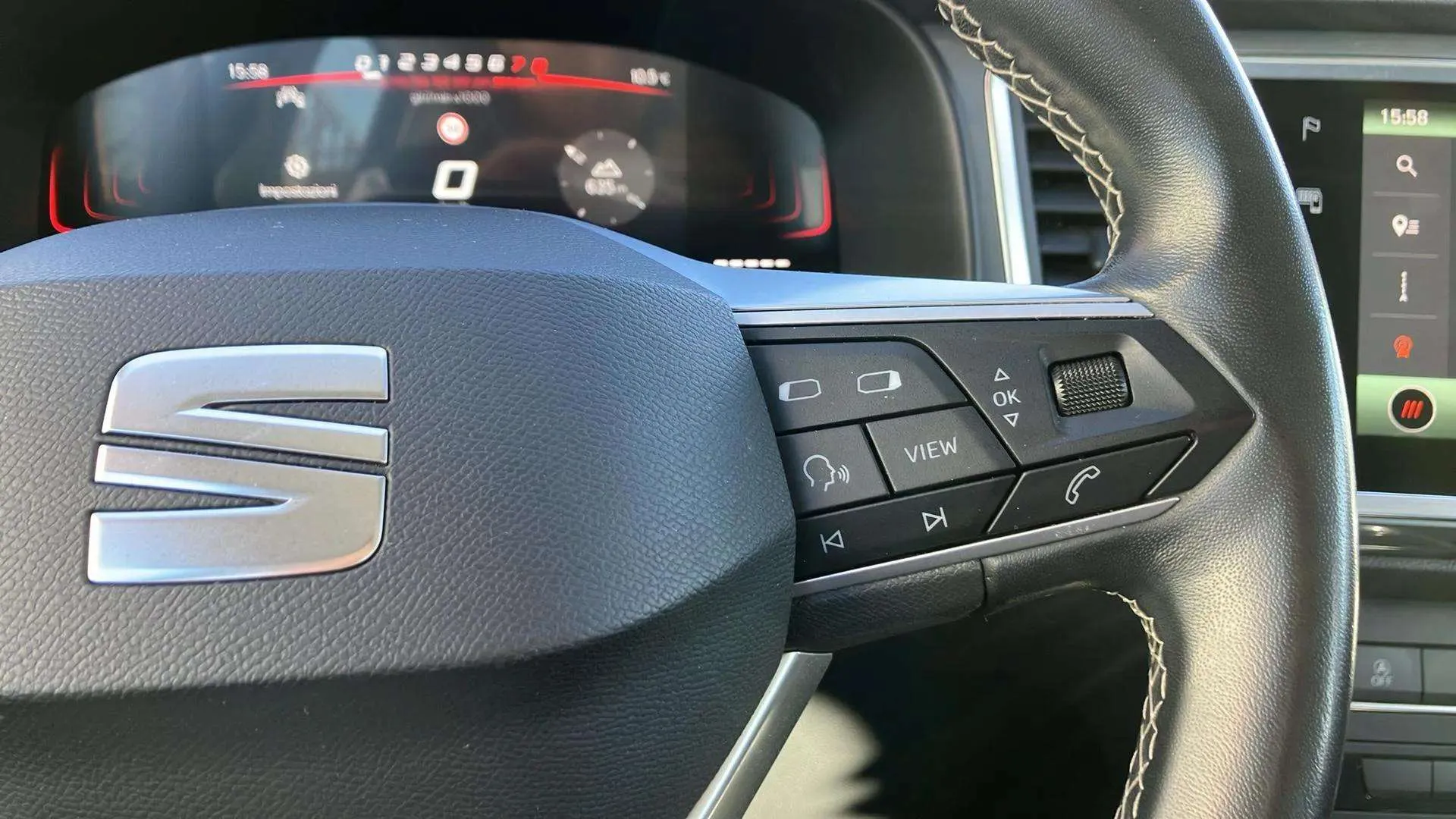 SEAT Ateca Business 1.5 EcoTSI DSG 7 - foto 12