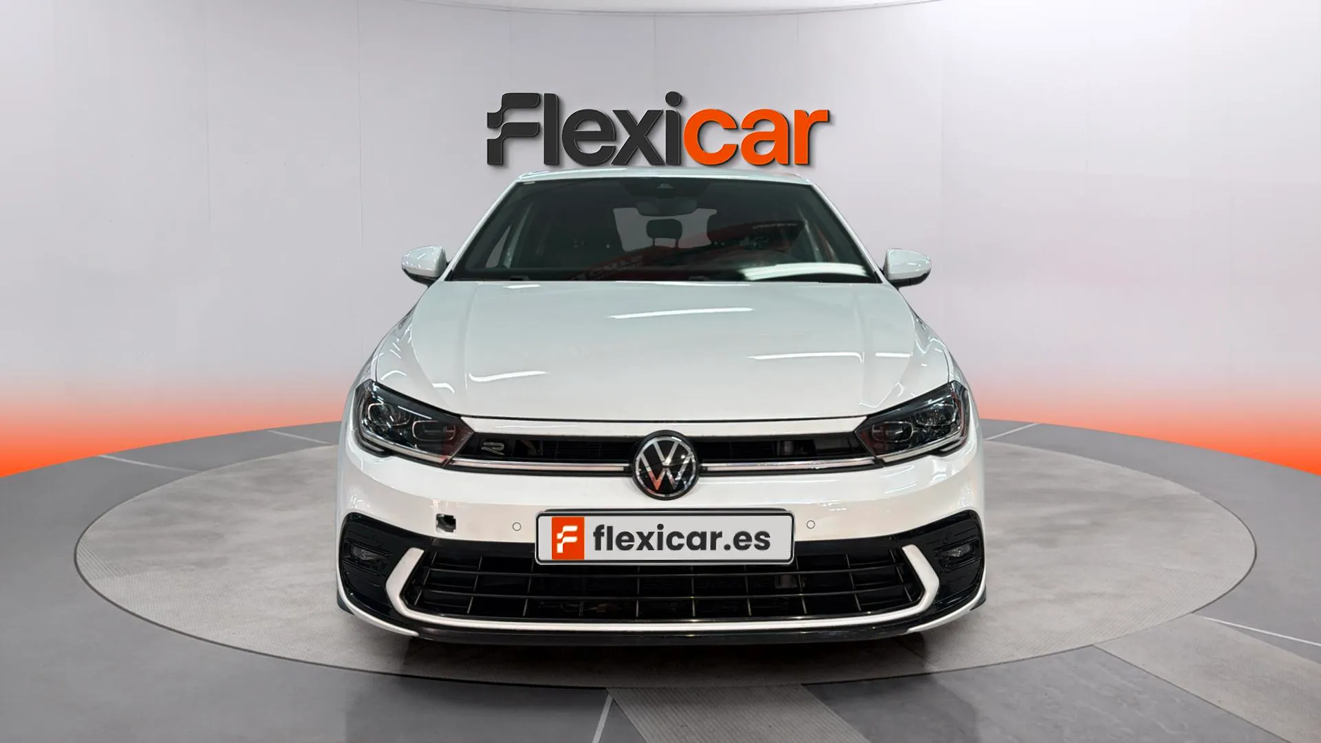 Volkswagen Polo R-Line 1.0 TSI DSG - foto 2