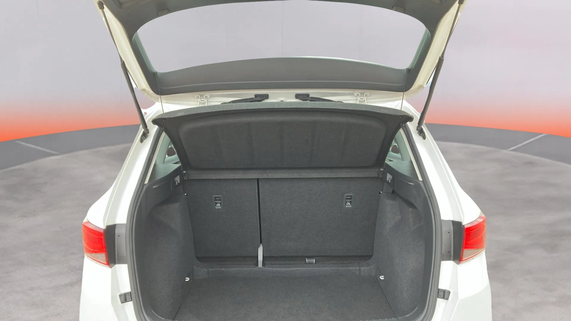 SEAT Ateca Business 1.5 EcoTSI DSG 7 - foto 18