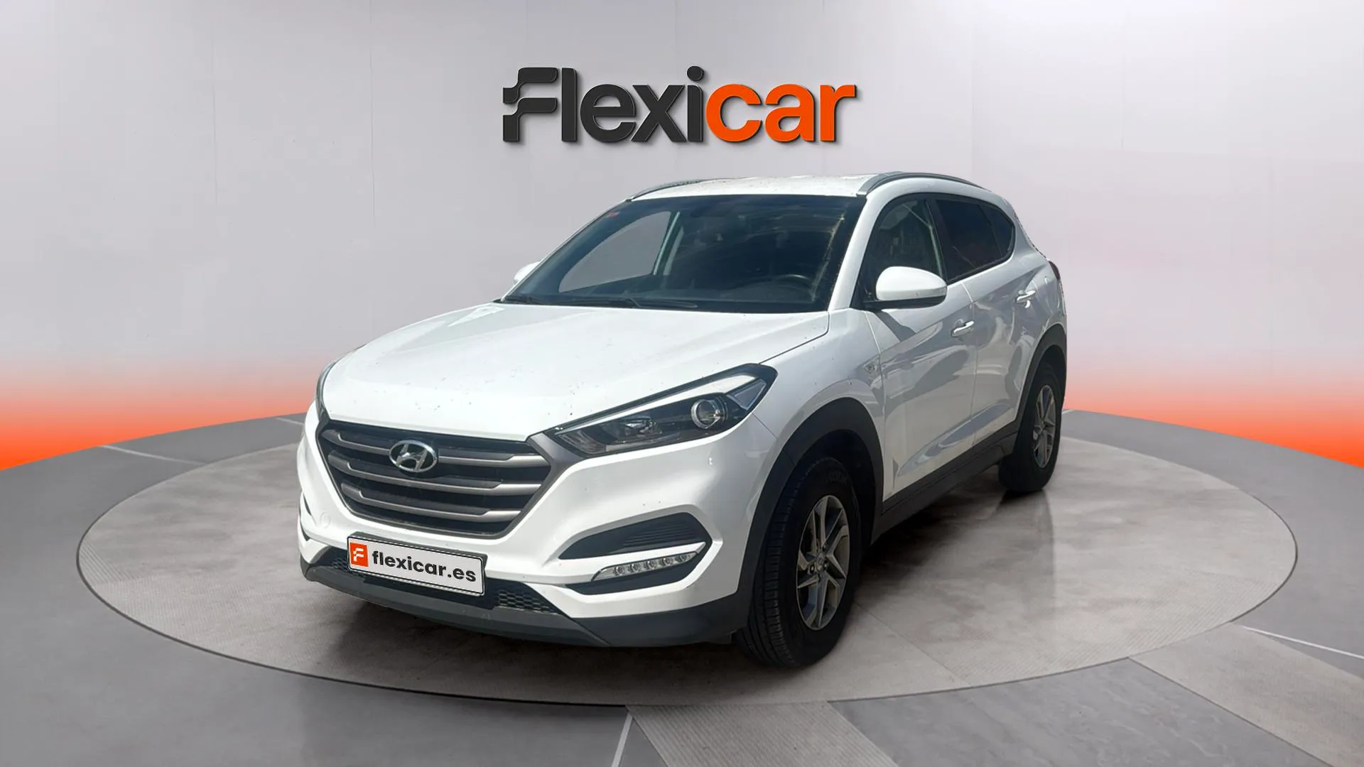 Hyundai Tucson 1.6 GDi BlueDrive 25 Aniversario 4x2 - foto 3