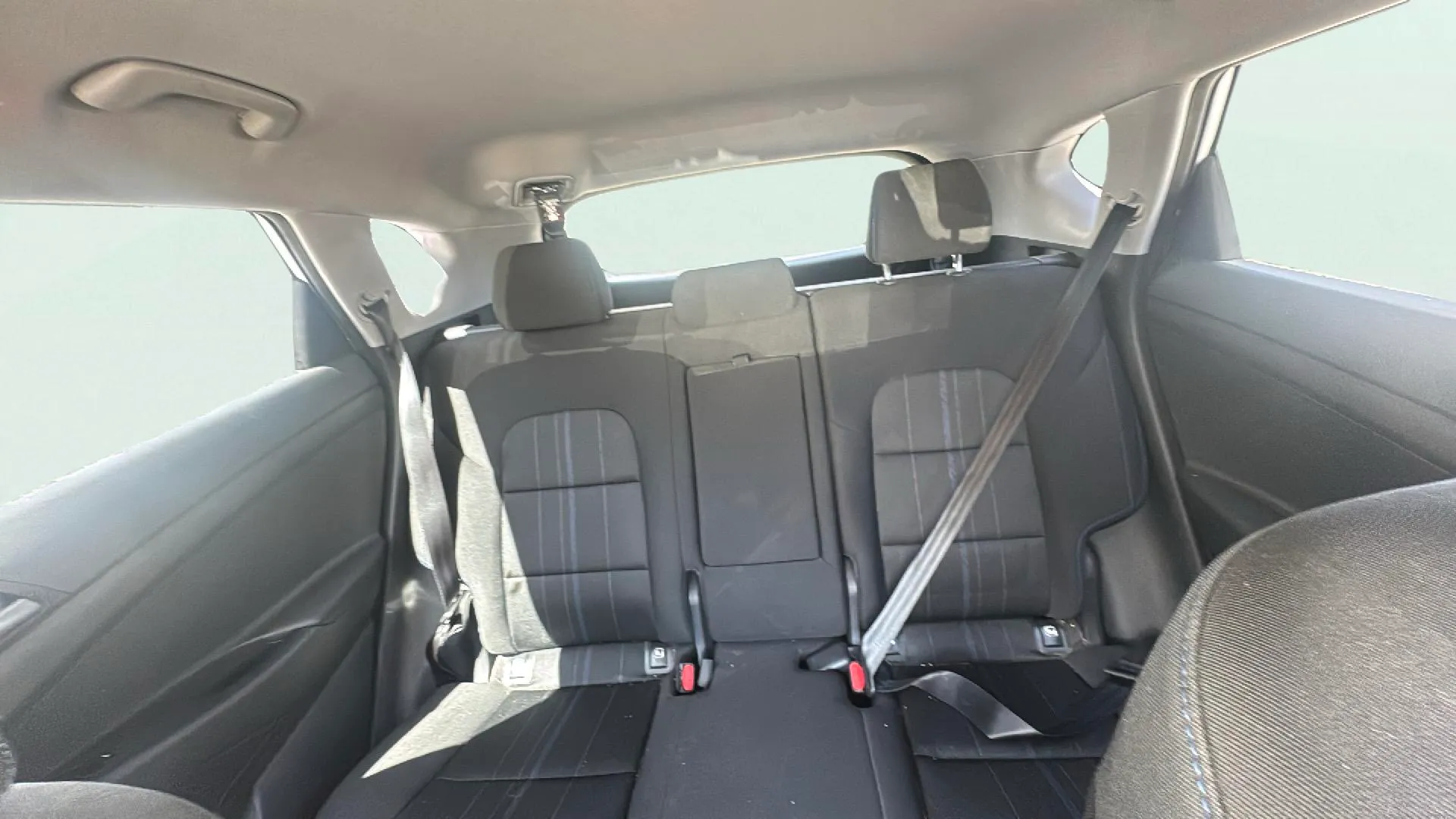 Hyundai Tucson 1.6 GDi BlueDrive 25 Aniversario 4x2 - foto 15