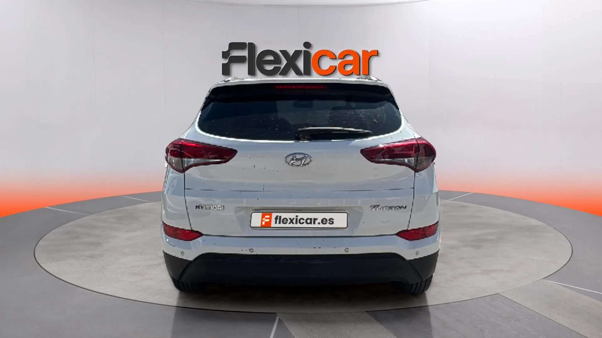 Hyundai Tucson 1.6 GDi BlueDrive 25 Aniversario 4x2 - foto 6