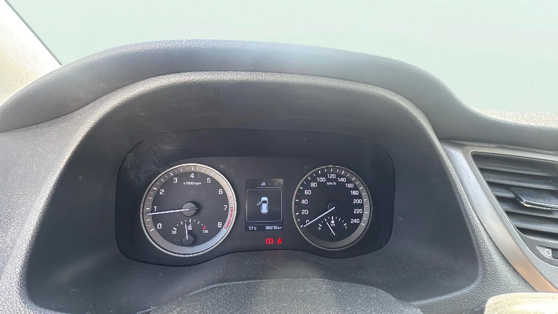 Hyundai Tucson 1.6 GDi BlueDrive 25 Aniversario 4x2 - foto 12