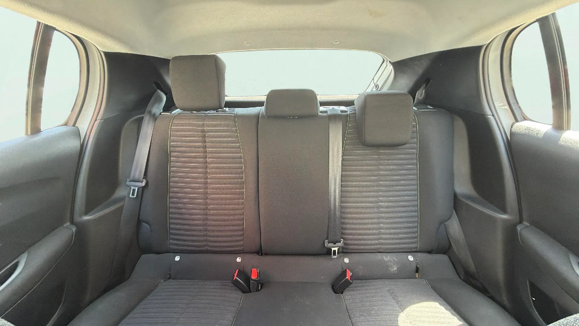 Peugeot 208 Style PureTech 100 - foto 11