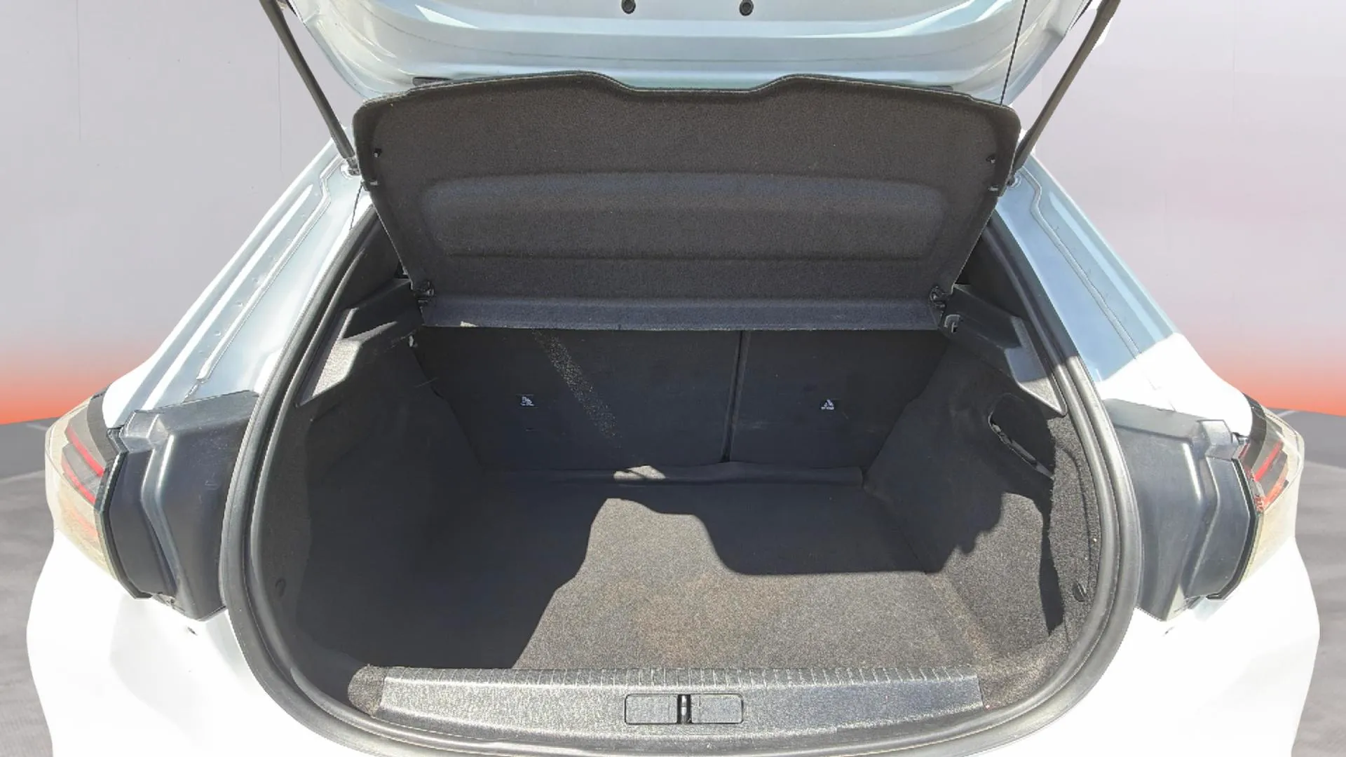 Peugeot 208 Style PureTech 100 - foto 9