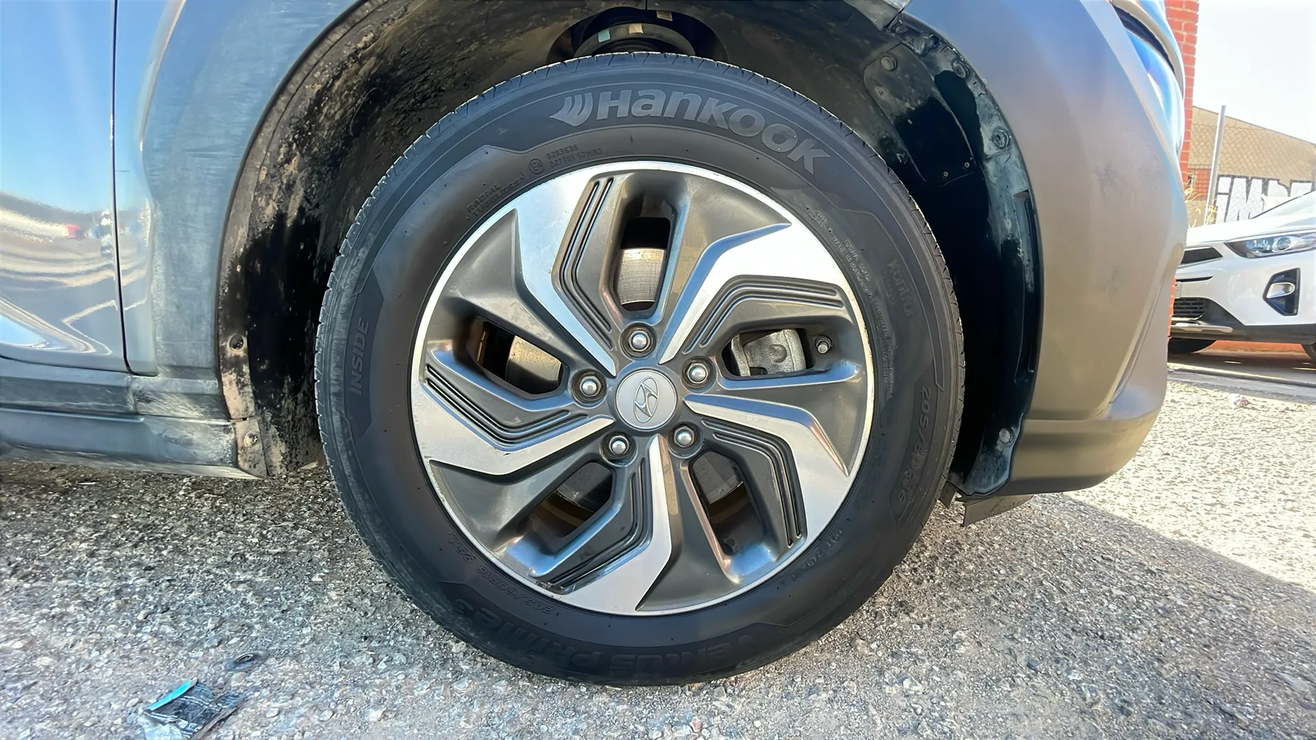 Hyundai Kona 1.6 GDI HEV Tecno 2C DCT - foto 17