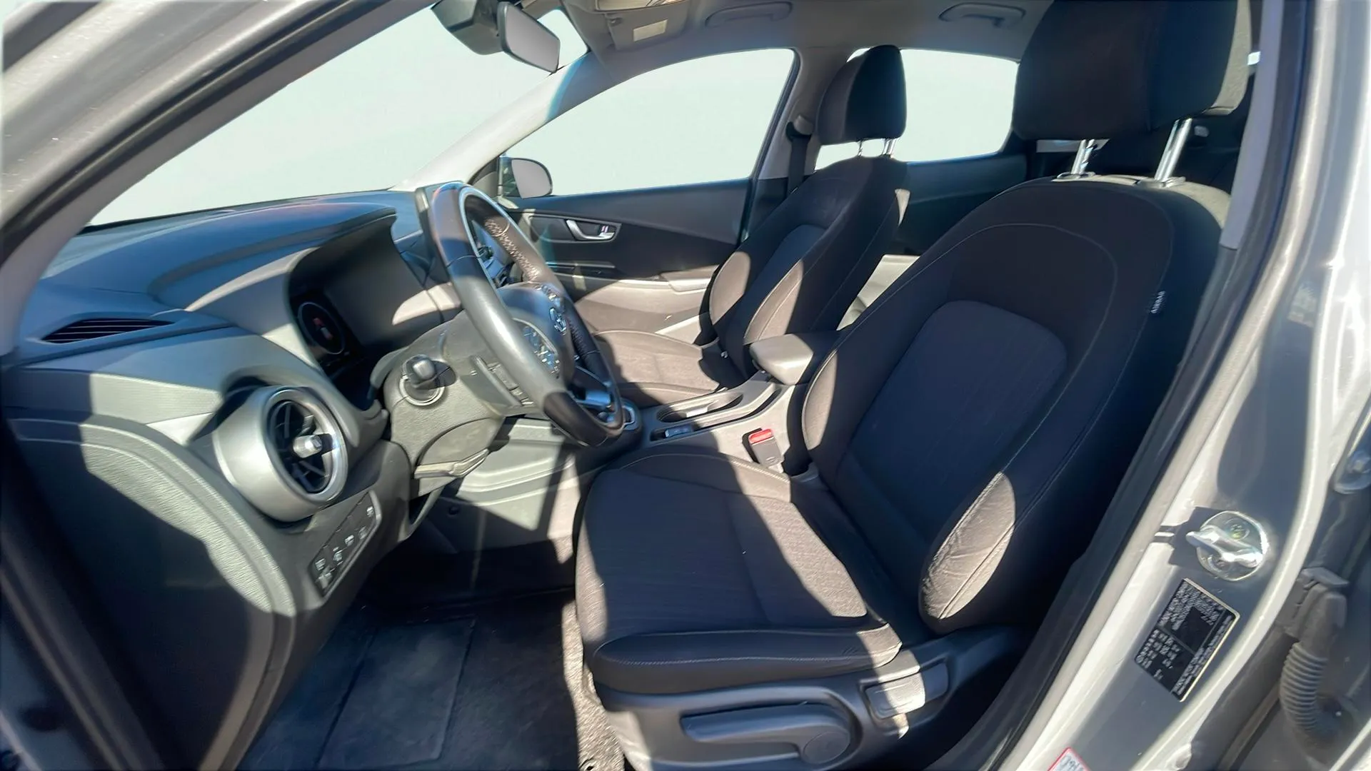 Hyundai Kona 1.6 GDI HEV Tecno 2C DCT - foto 14