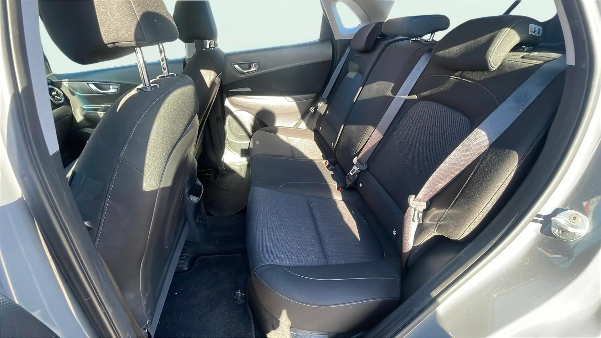 Hyundai Kona 1.6 GDI HEV Tecno 2C DCT - foto 15