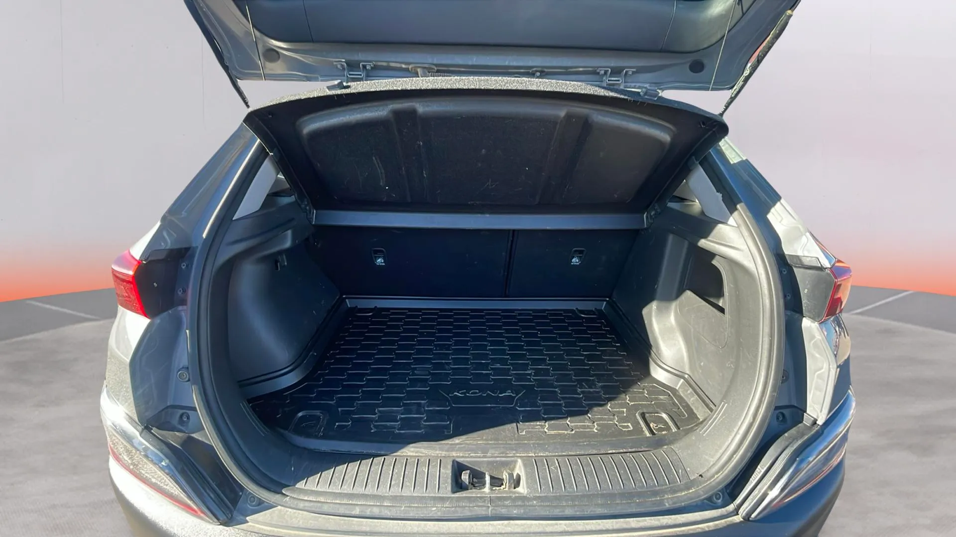 Hyundai Kona 1.6 GDI HEV Tecno 2C DCT - foto 16