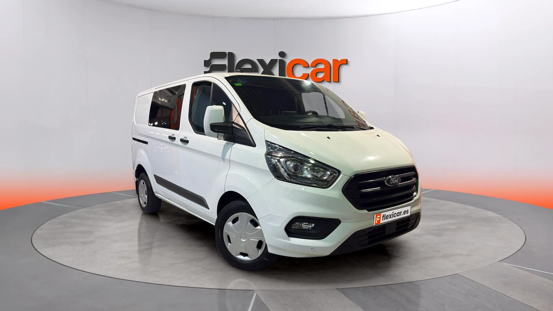 Ford Tourneo Custom 2.0 EcoBoost Hybr L2 Titanium