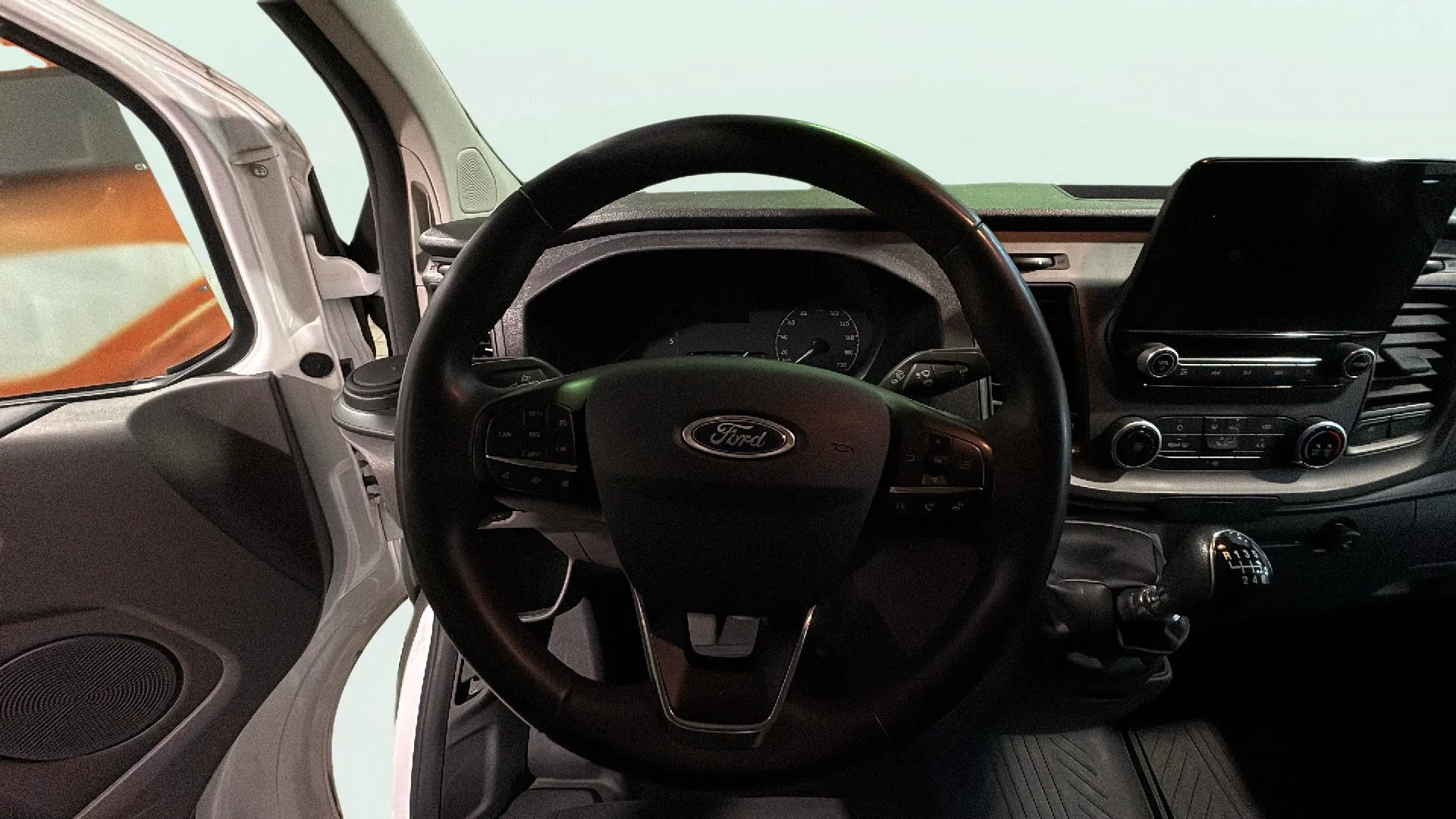 Ford Tourneo Custom 2.0 EcoBoost Hybr L2 Titanium - foto 10