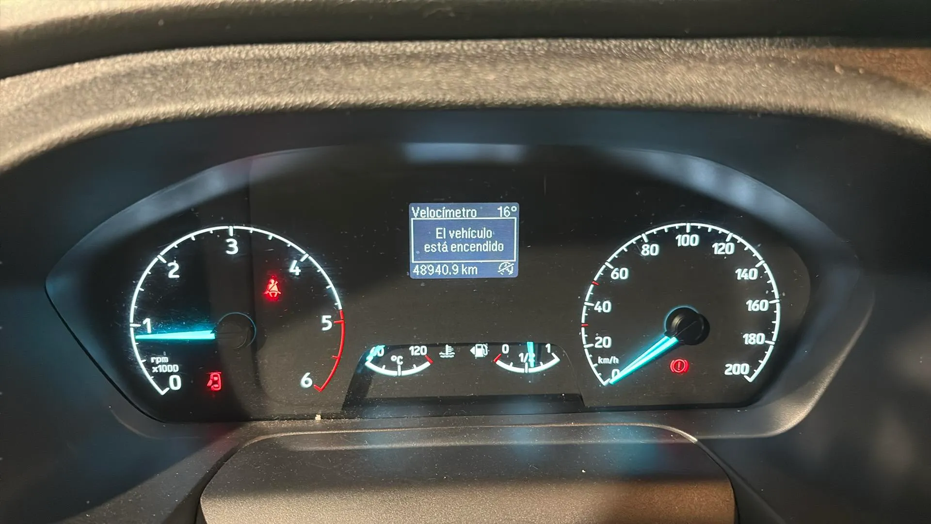 Ford Tourneo Custom 2.0 EcoBoost Hybr L2 Titanium - foto 14