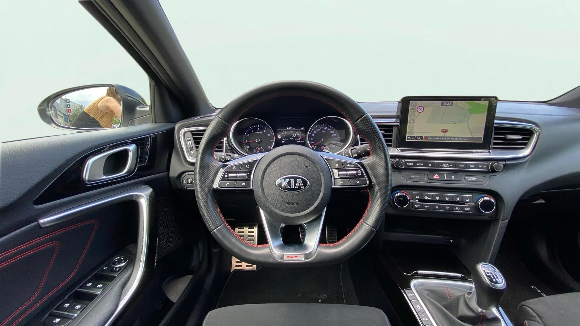 Kia ProCeed 1.6 T-GDi GT - foto 10