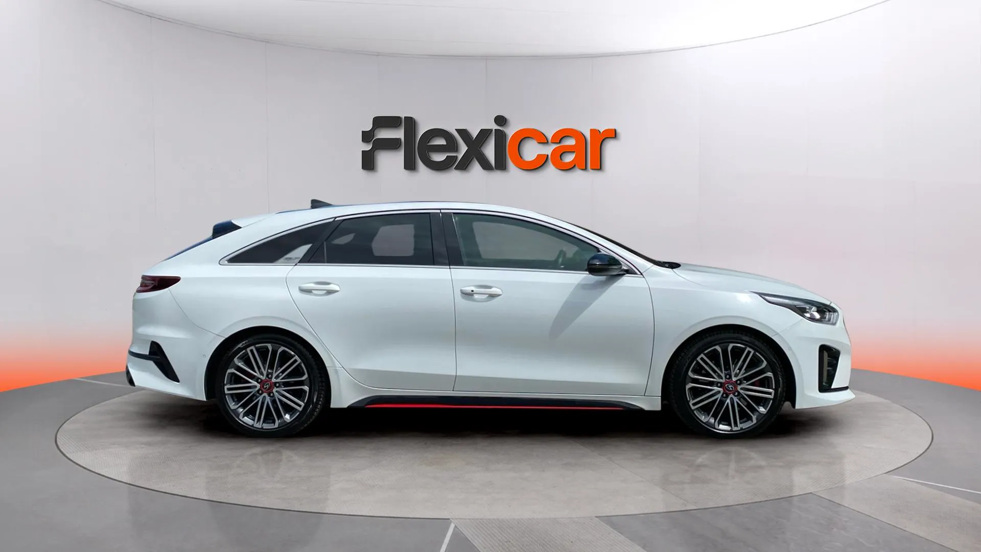 Kia ProCeed 1.6 T-GDi GT - foto 5