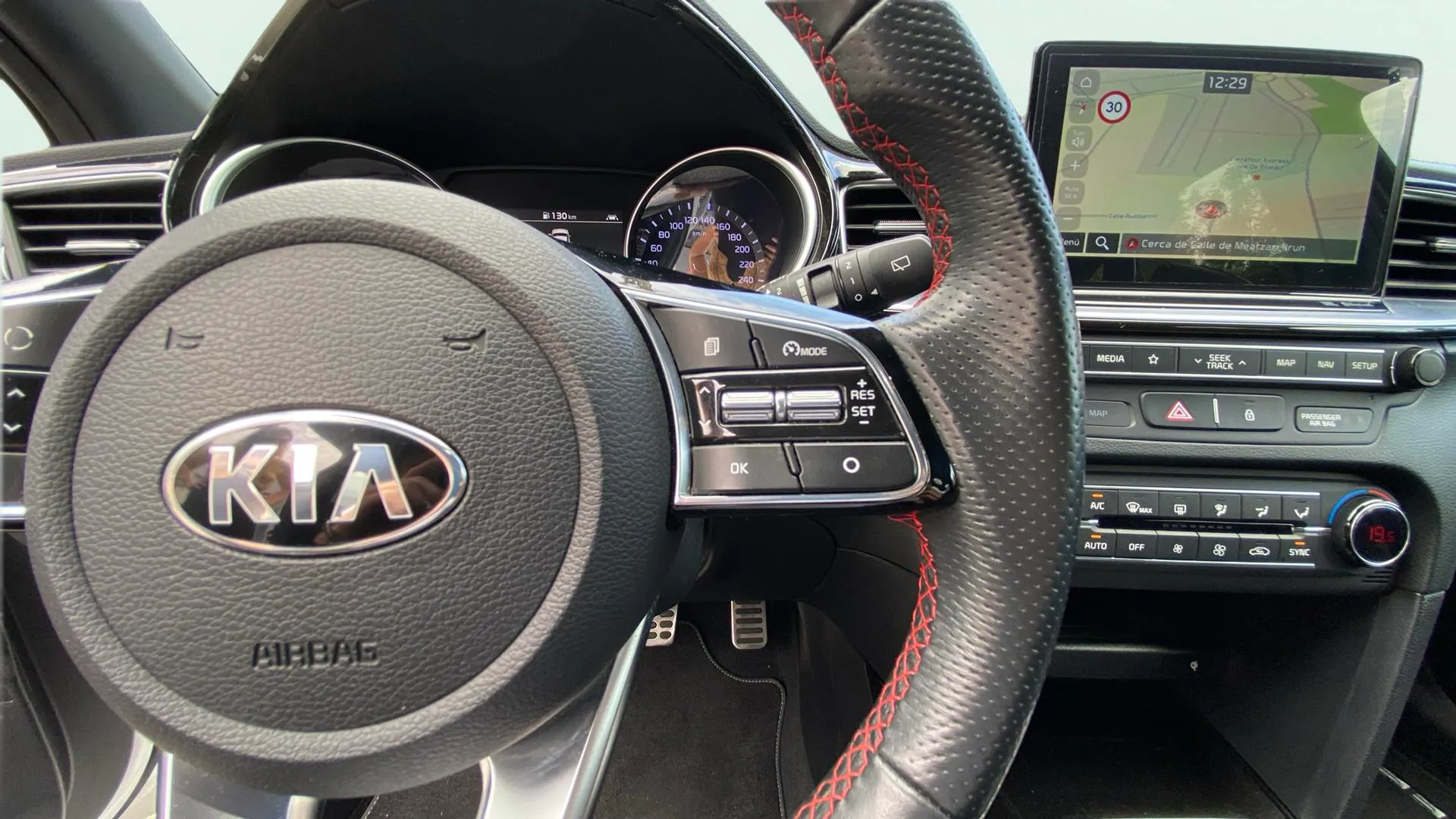 Kia ProCeed 1.6 T-GDi GT - foto 19