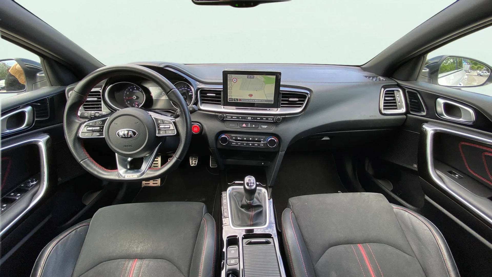 Kia ProCeed 1.6 T-GDi GT - foto 8