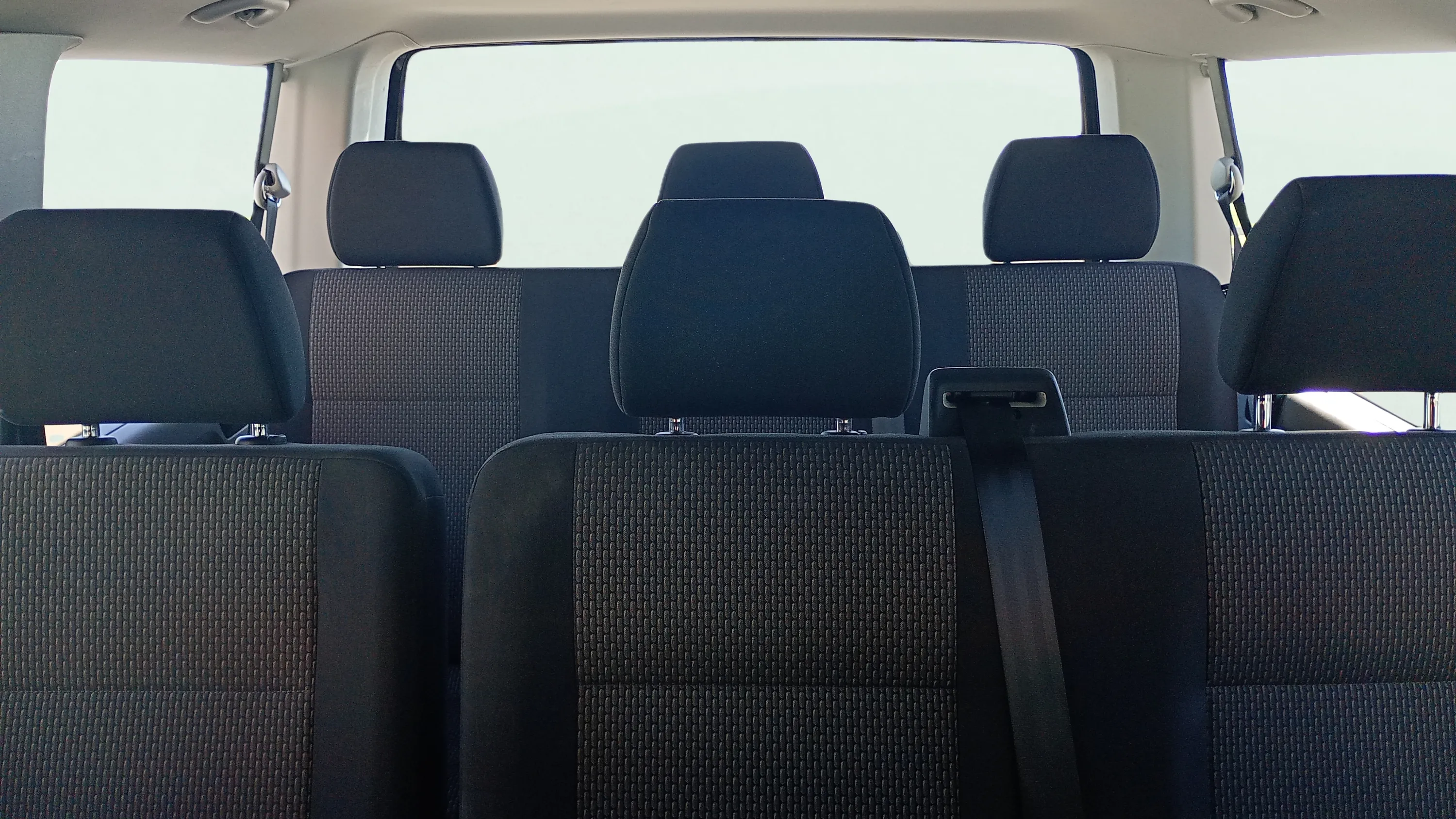 Volkswagen Caravelle Corta 2.0 TDI Aut - foto 19