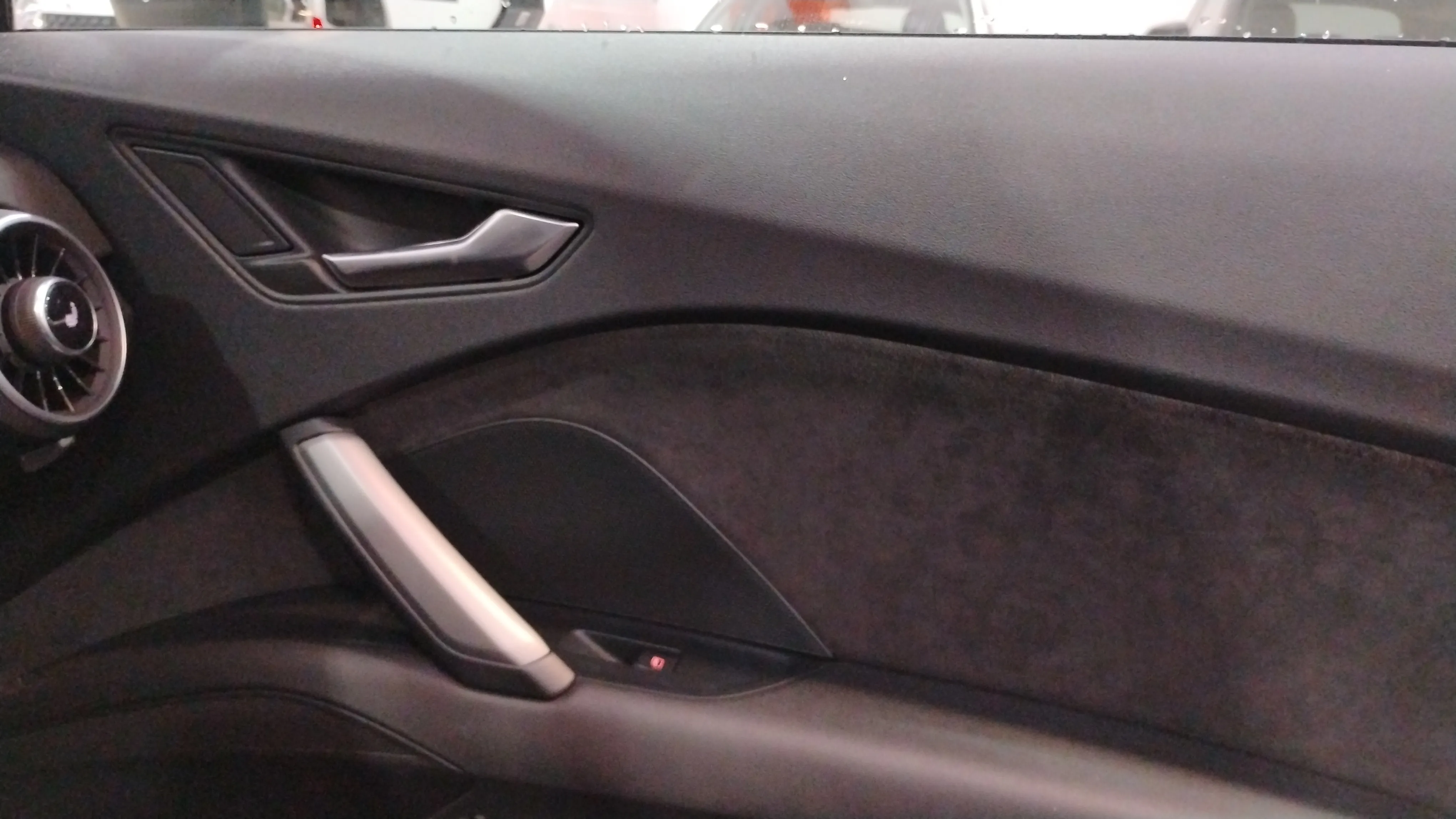 Audi TT 1.8 TFSI S tronic Roadster - foto 14