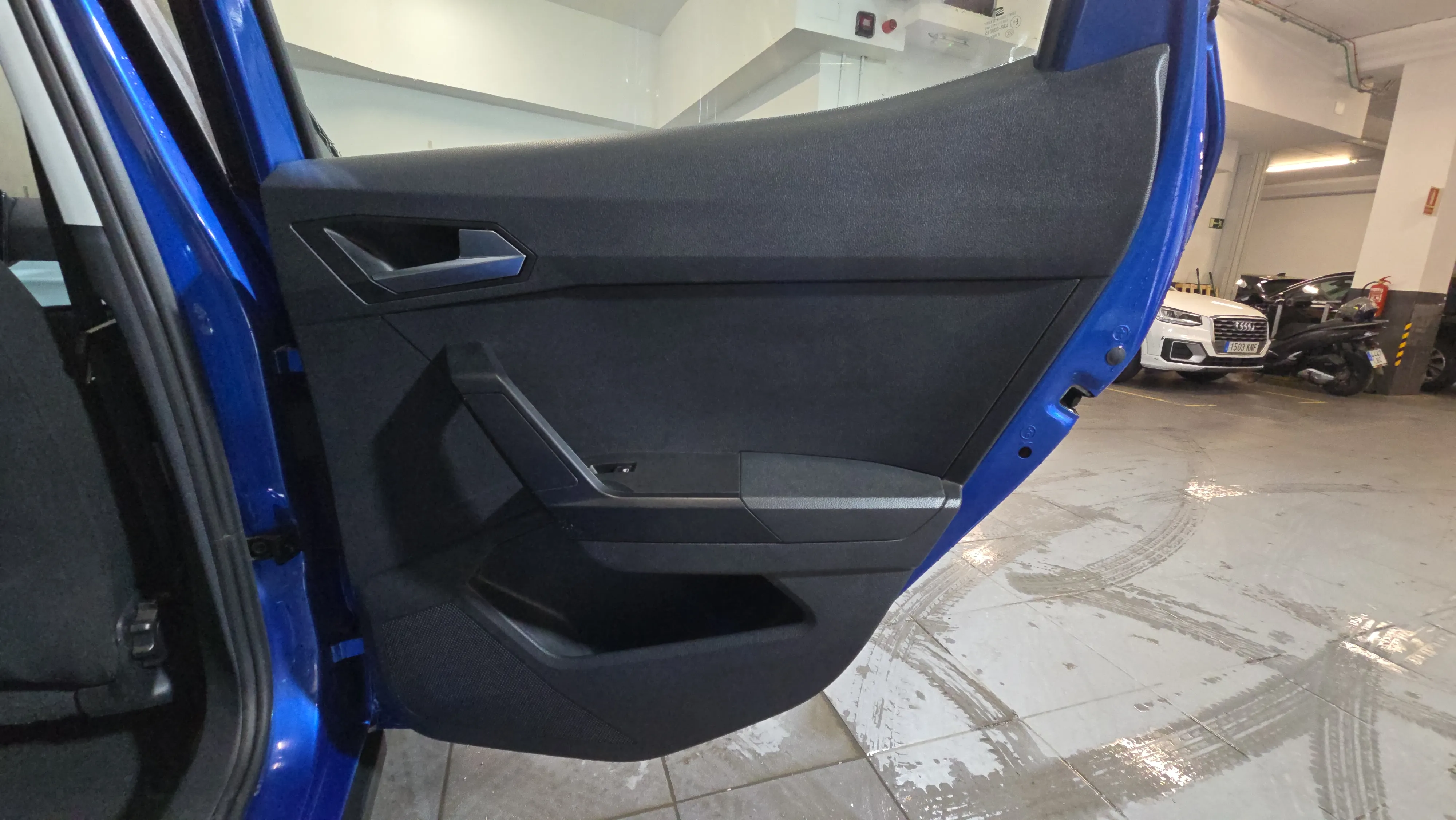 SEAT Arona 1.0 TSI Style XL - foto 21