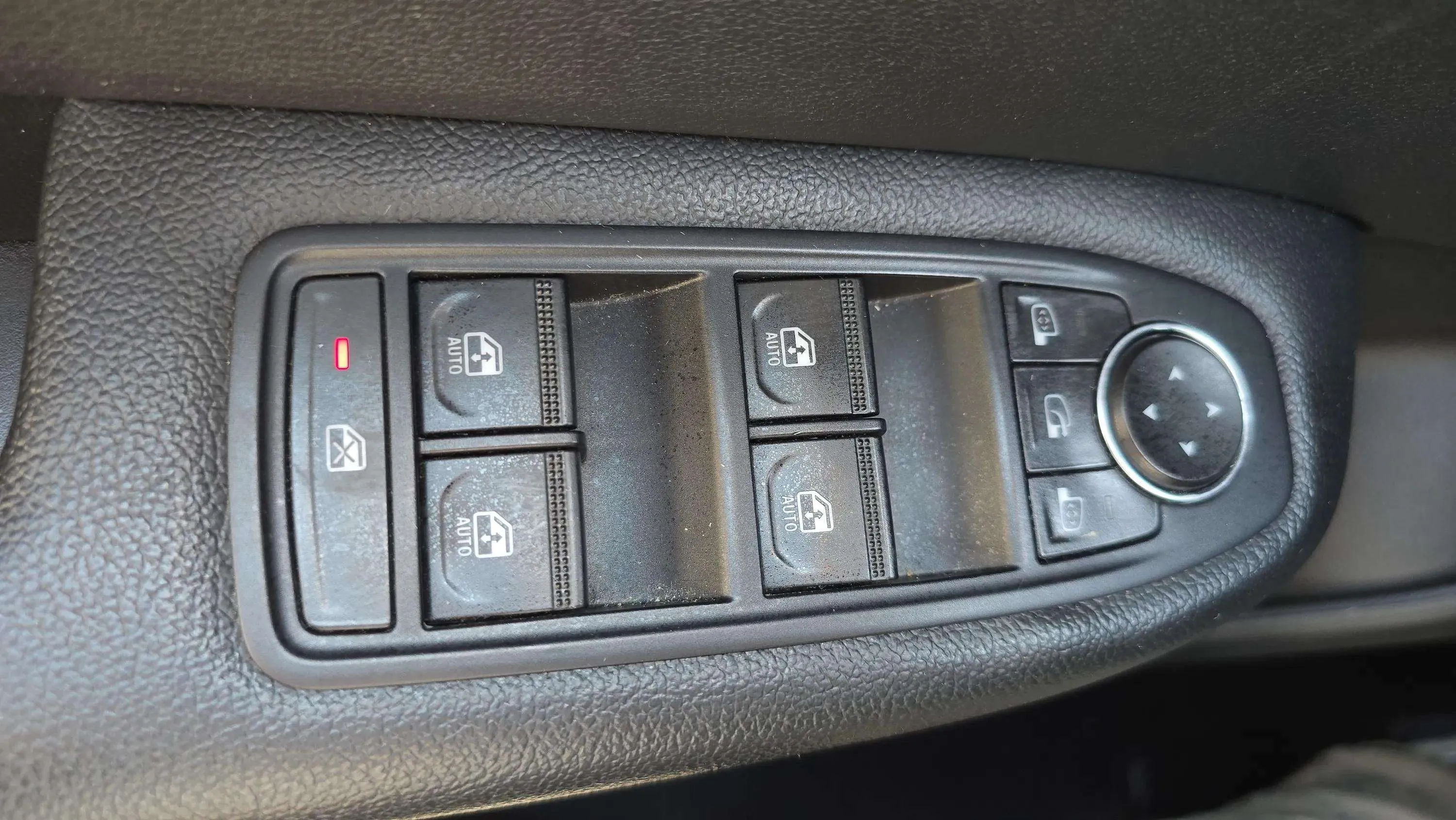 Renault Arkana Evolution TCe EDC mild hybr - foto 16