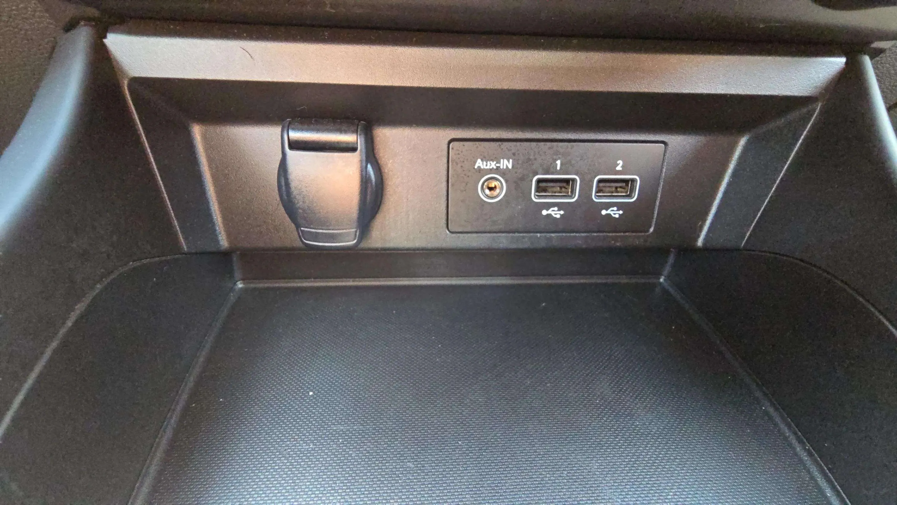Renault Arkana Evolution TCe EDC mild hybr - foto 19