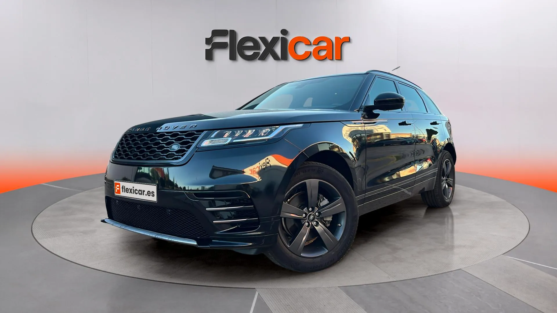 Land Rover Range Rover Velar 2.0 D180 R-Dynamic 4WD - foto 3