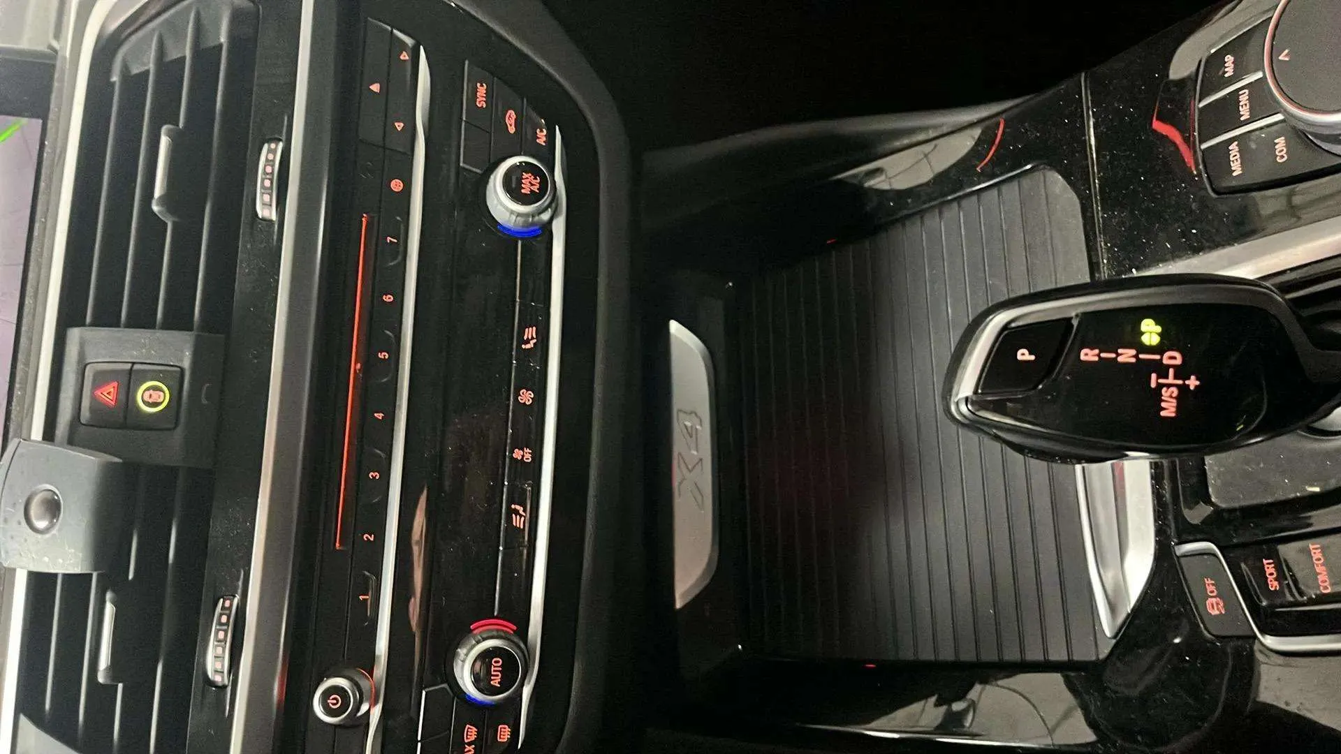 BMW X4 xDrive20d - foto 20