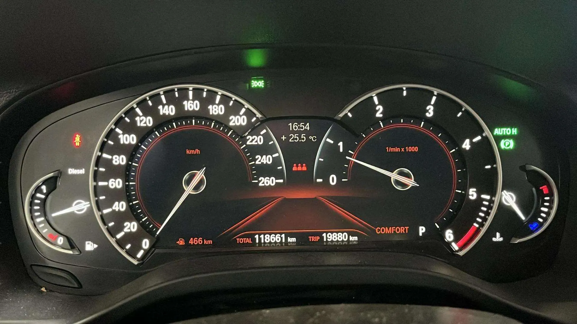 BMW X4 xDrive20d - foto 14