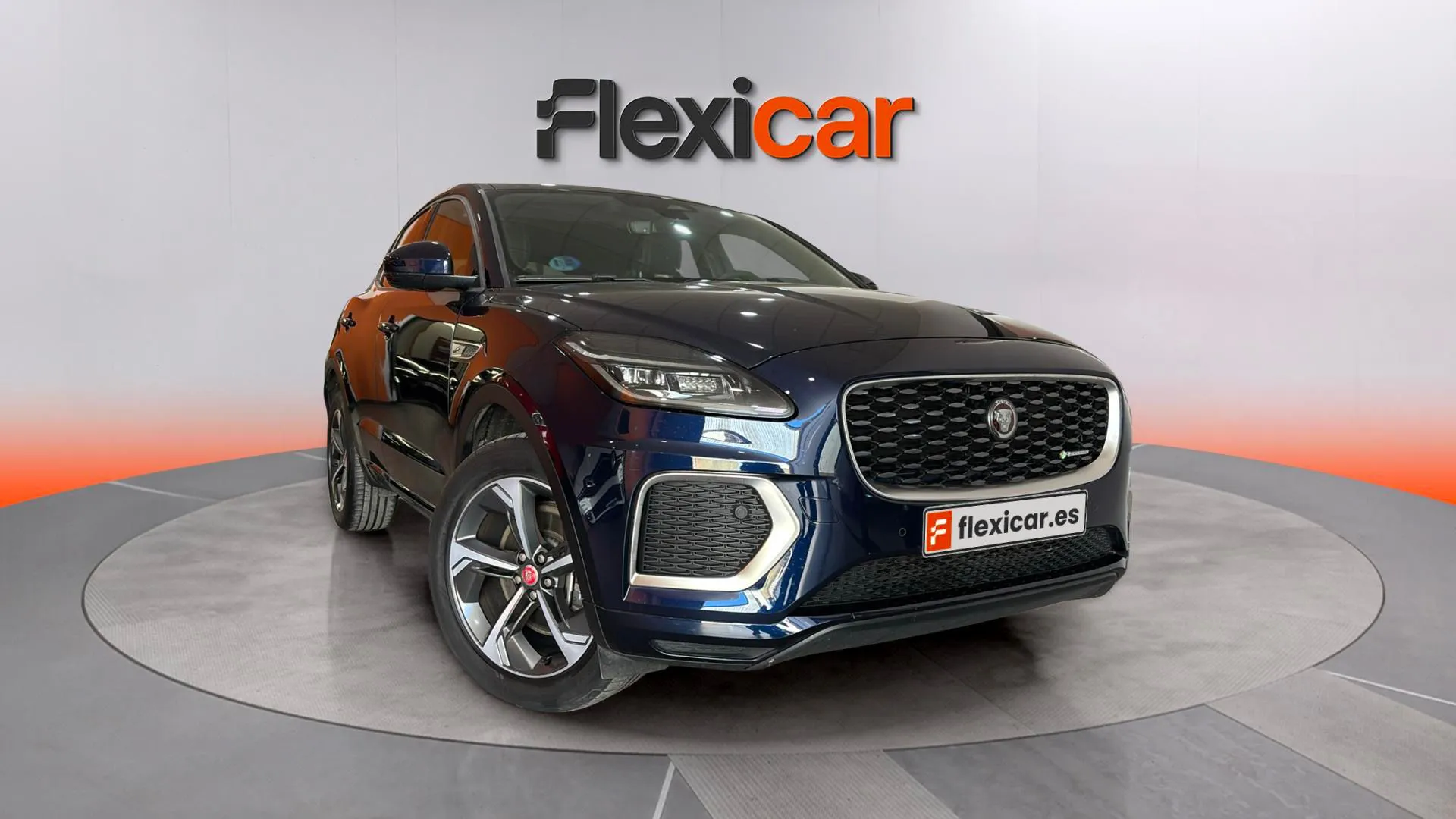 Jaguar E-Pace 2.0D I4 AWD MHEV R-Dynamic S - foto 1