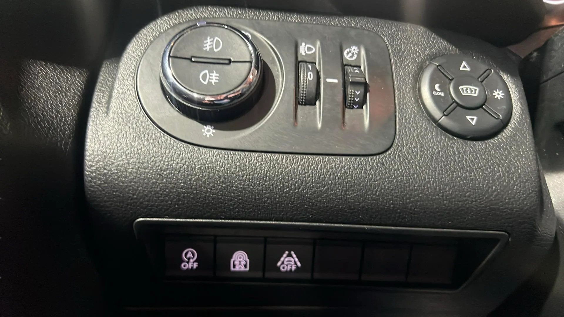 Opel Combo 1.5 TD Innovation L - foto 13