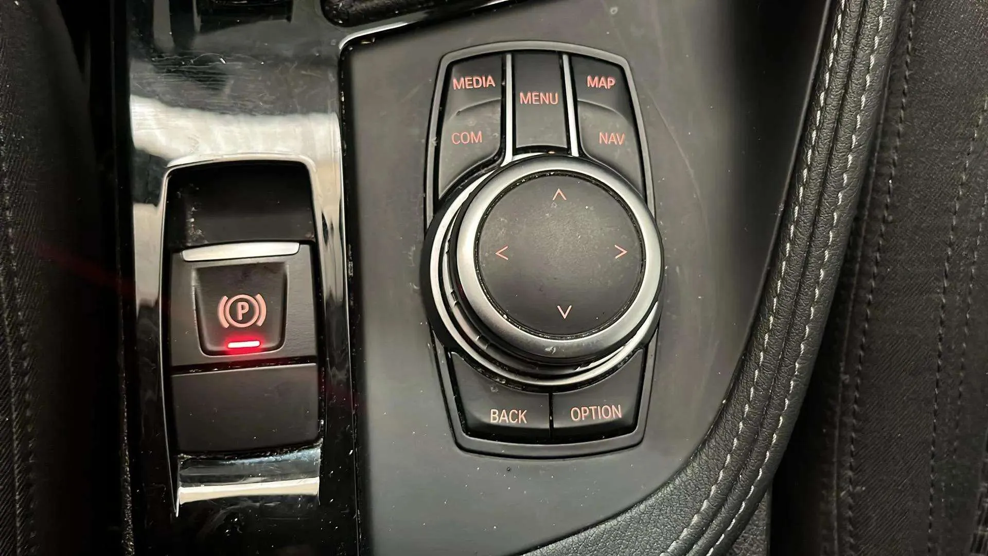 BMW X2 sDrive18d - foto 22