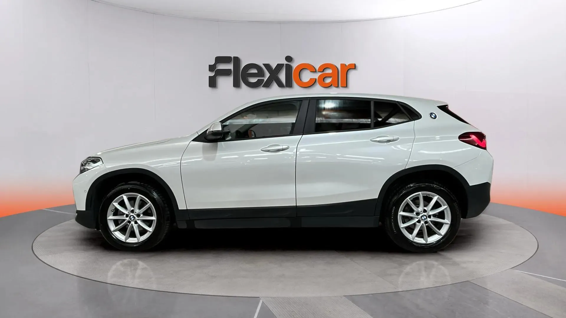 BMW X2 sDrive18d - foto 4