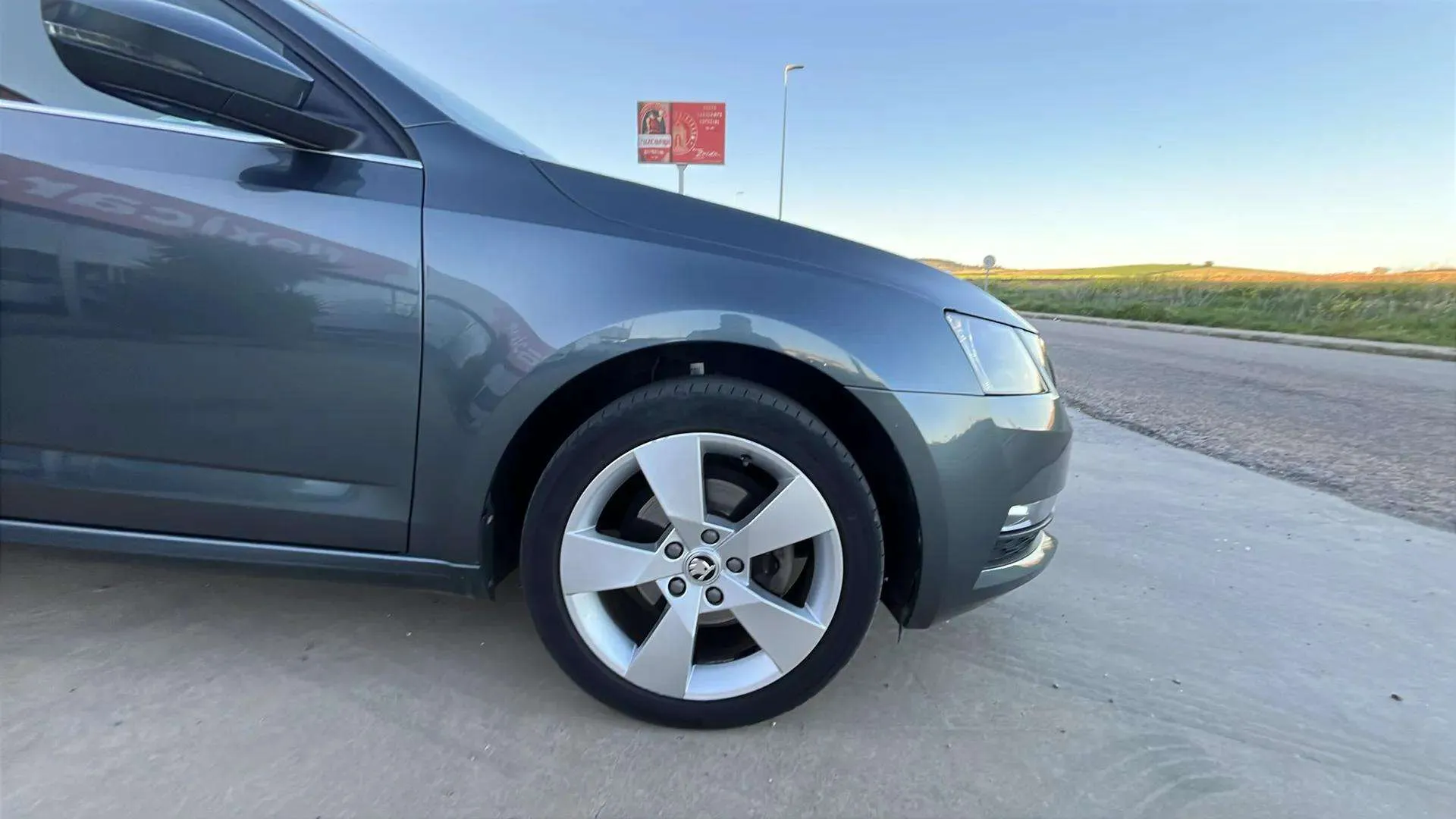 Škoda Octavia 1.6 TDI Style - foto 17
