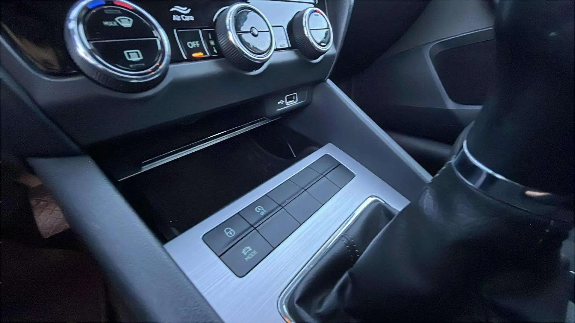 Škoda Octavia 1.6 TDI Style - foto 23